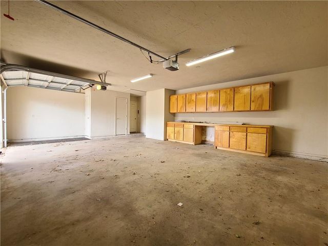 5604 NW 106th Street, Oklahoma City, OK 73162