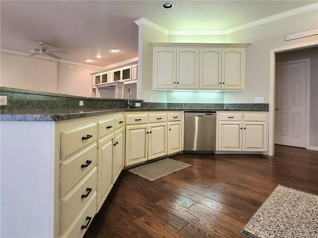 5604 NW 106th Street, Oklahoma City, OK 73162