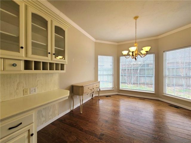 5604 NW 106th Street, Oklahoma City, OK 73162