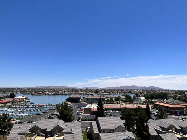 18035 Wildwood, Victorville, CA 92395