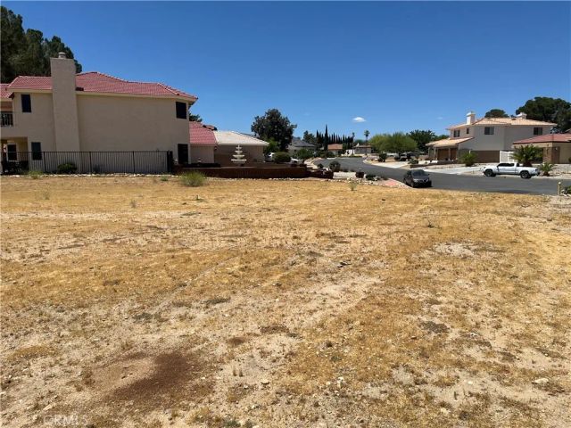 18035 Wildwood, Victorville, CA 92395