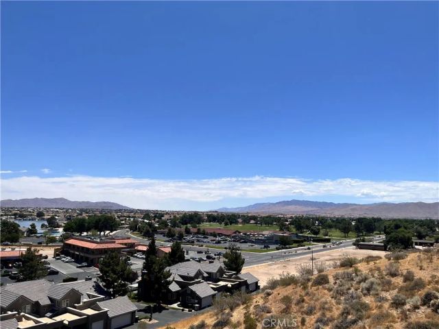 18035 Wildwood, Victorville, CA 92395