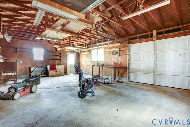 9018 Westone Rd, Mechanicsville, VA 23116