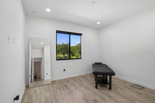 7519 N COOLIDGE AVENUE, Tampa, FL 33614