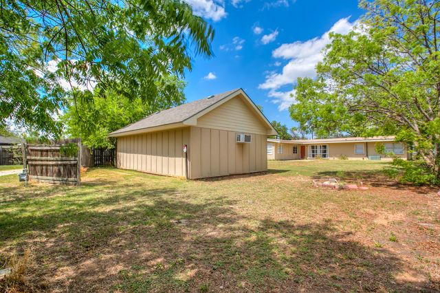 2601 Princeton Avenue, San Angelo, TX 76904