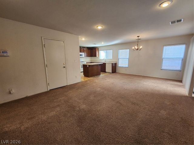 7271 Proud Patriot Street, Las Vegas, NV 89148