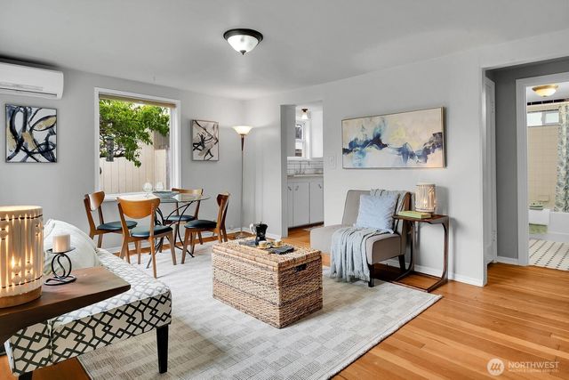 14339 Ashworth Avenue N, Seattle, WA 98133