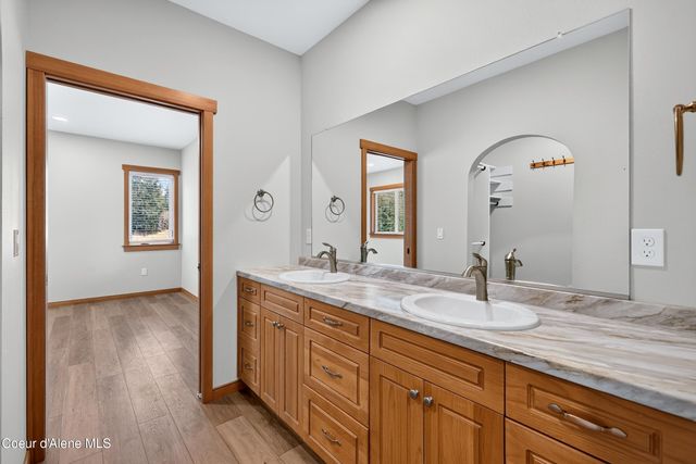 12217 W Thunder RDG, Rathdrum, ID 83858