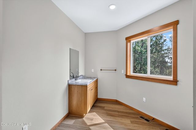 12217 W Thunder RDG, Rathdrum, ID 83858