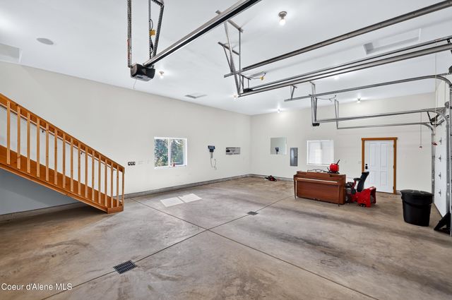 12217 W Thunder RDG, Rathdrum, ID 83858