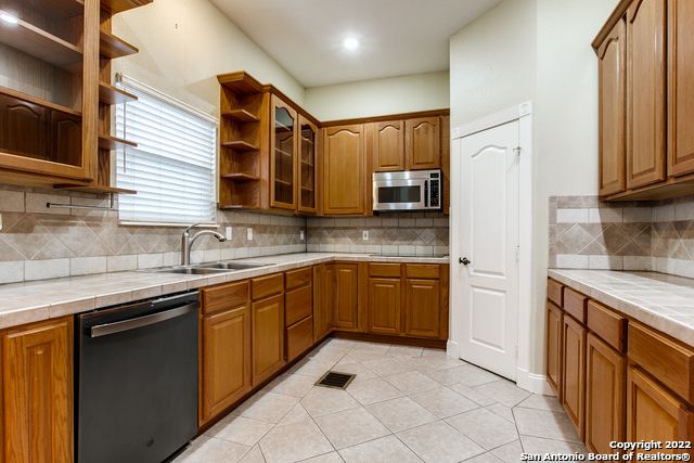 120 NORMANDY AVE, Alamo Heights, TX 78209