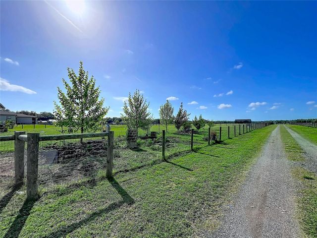 3063 ENGLISH ROAD, Plant City, FL 33567