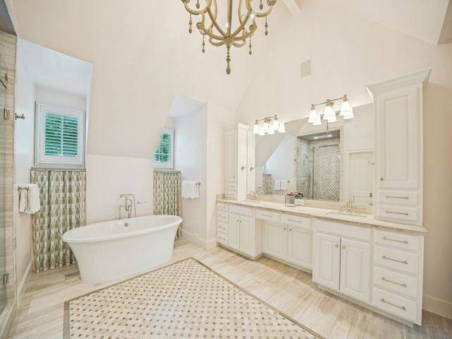 4672 S Versailles Avenue, Highland Park, TX 75209