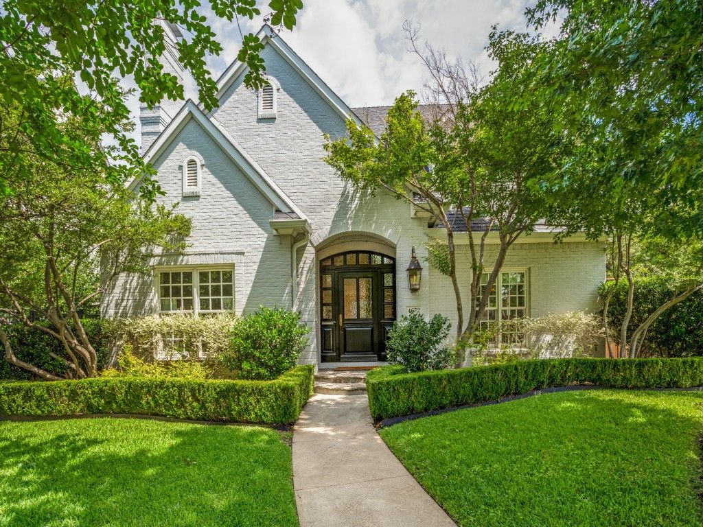 4672 S Versailles Avenue, Highland Park, TX 75209