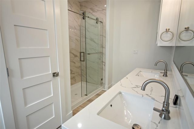 131 South Mae Cir S, Crystal Beach, TX 77650