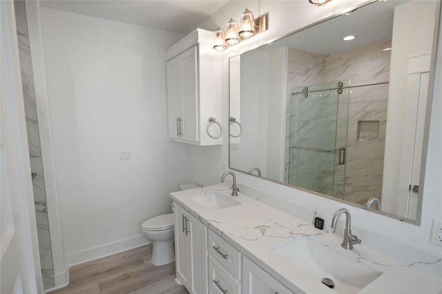 131 South Mae Cir S, Crystal Beach, TX 77650