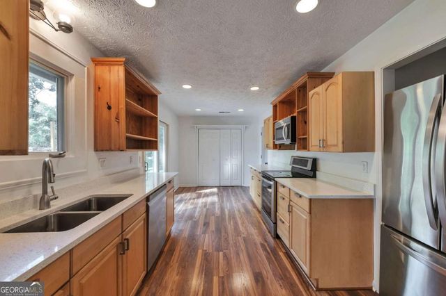 2762 Fireside Court SE, Marietta, GA 30067