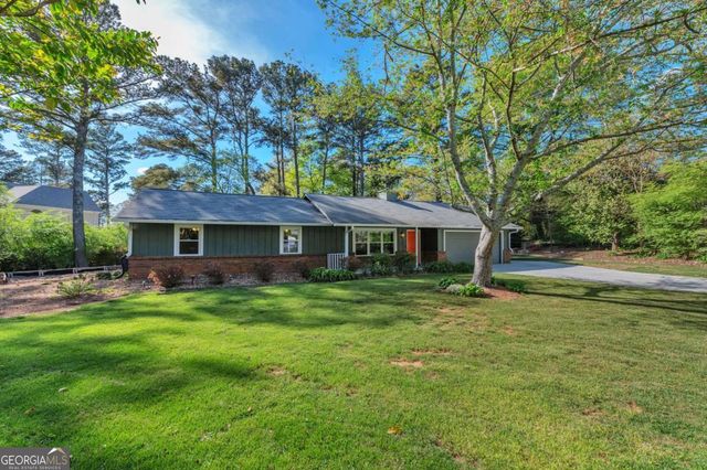 2762 Fireside Court SE, Marietta, GA 30067