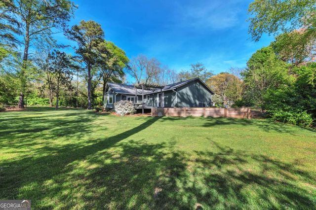 2762 Fireside Court SE, Marietta, GA 30067