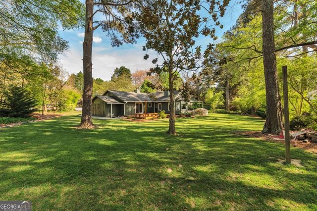 2762 Fireside Court SE, Marietta, GA 30067