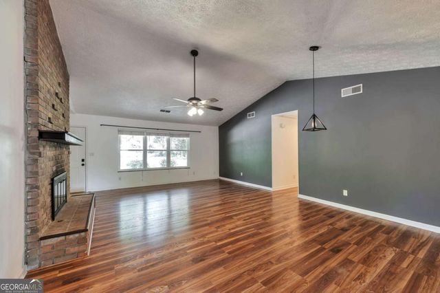 2762 Fireside Court SE, Marietta, GA 30067