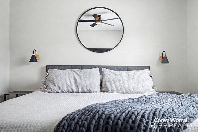 7472 Cinarcy Street 75, Caledonia, MI 49316