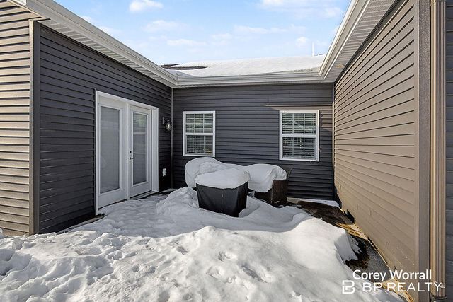 7472 Cinarcy Street 75, Caledonia, MI 49316