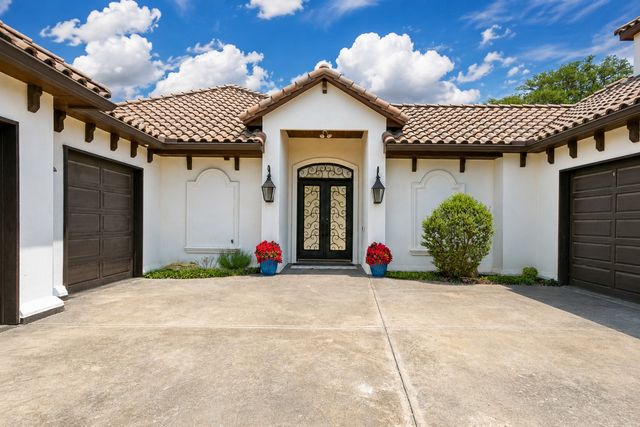 203 Links Court, Aledo, TX 76008