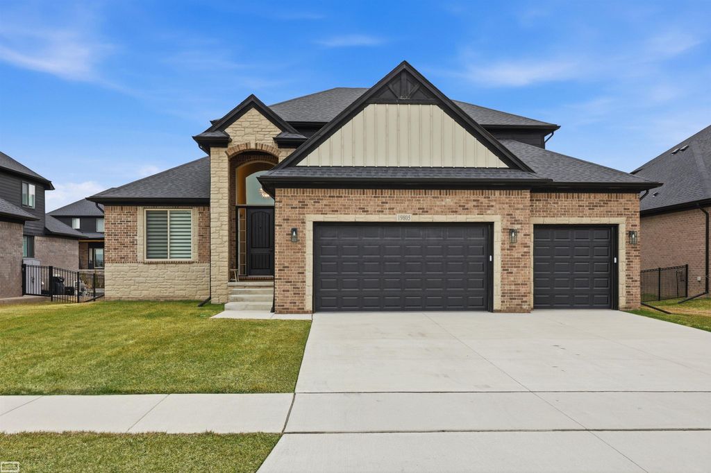 19805 Joy Drive, Macomb, MI 48042