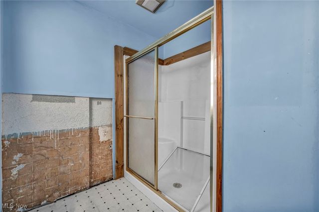 14750 Schreiber Road, Maple Heights, OH 44137