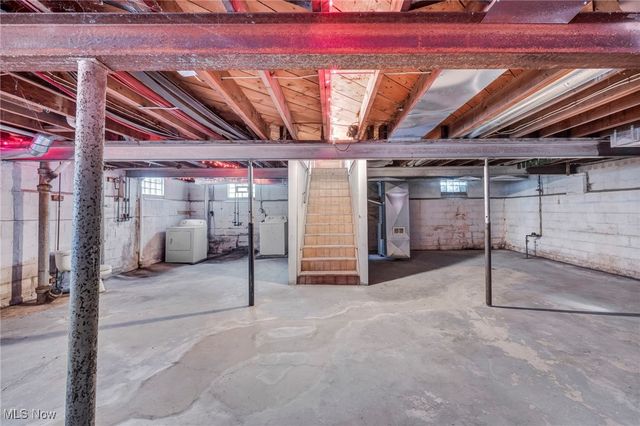 14750 Schreiber Road, Maple Heights, OH 44137