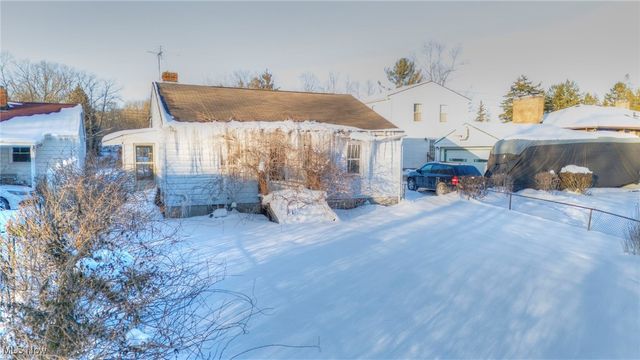 14750 Schreiber Road, Maple Heights, OH 44137