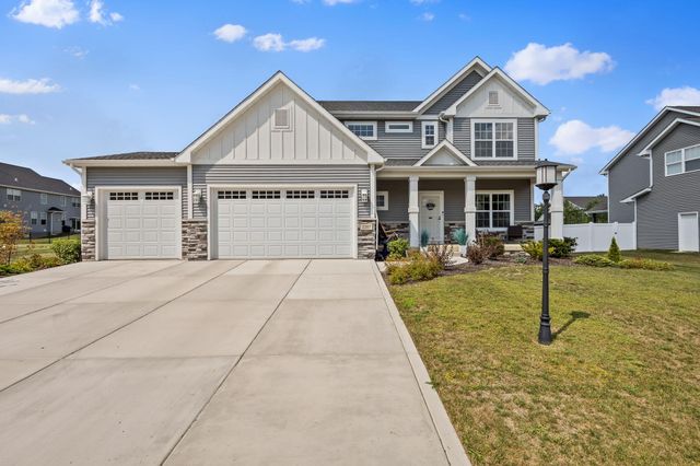 2207 Mary Lane, Valparaiso, IN 46383