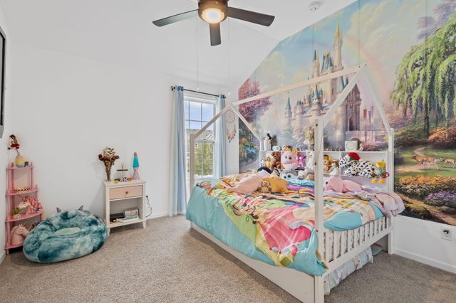 2207 Mary Lane, Valparaiso, IN 46383