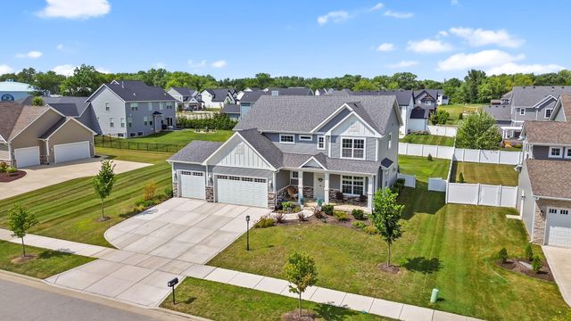 2207 Mary Lane, Valparaiso, IN 46383