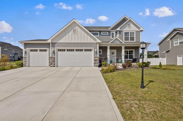 2207 Mary Lane, Valparaiso, IN 46383