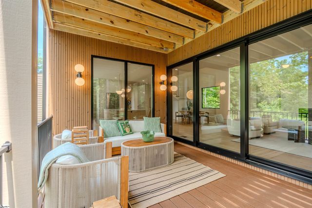 454 Enoree Road, Travelers Rest, SC 29690