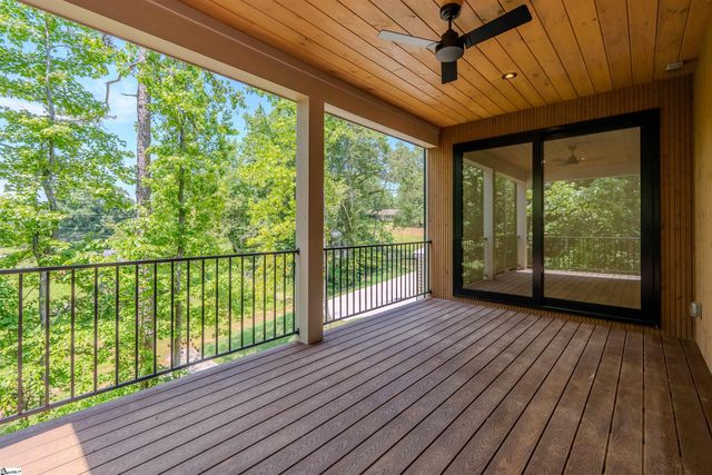 454 Enoree Road, Travelers Rest, SC 29690