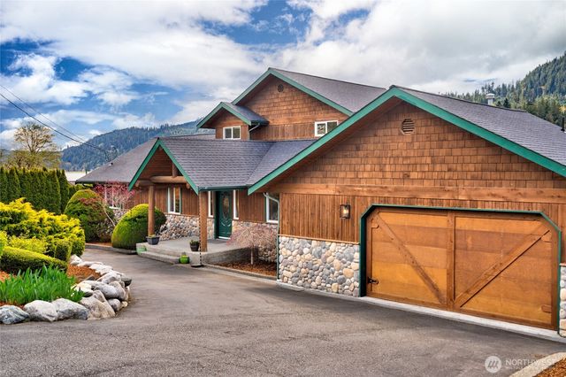 18304 South West View Road, Mount Vernon, WA 98274