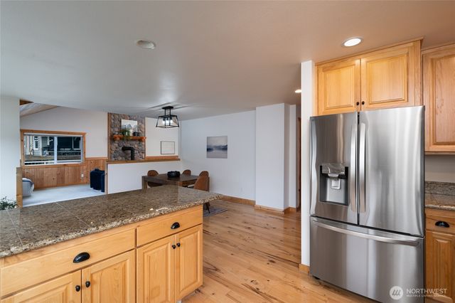 18304 South West View Road, Mount Vernon, WA 98274