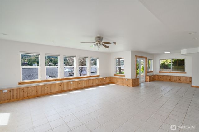 18304 South West View Road, Mount Vernon, WA 98274