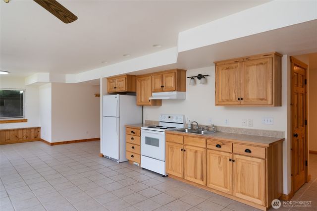 18304 South West View Road, Mount Vernon, WA 98274