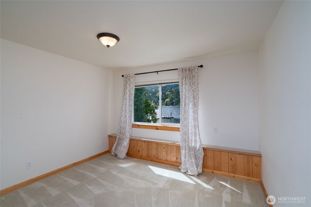 18304 South West View Road, Mount Vernon, WA 98274