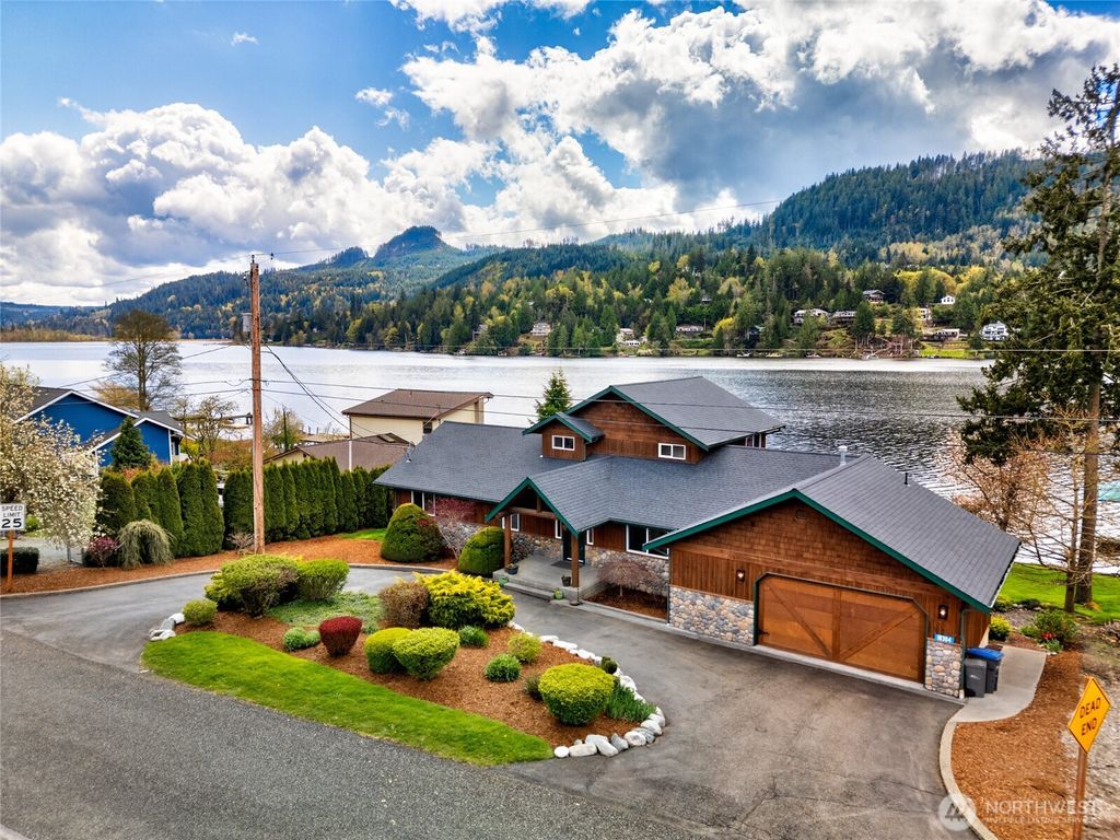 18304 South West View Road, Mount Vernon, WA 98274