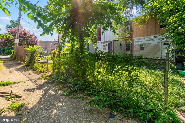 2906 VIOLET AVE, Baltimore, MD 21215