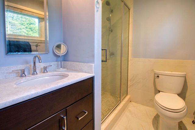 3325 Wilshire ROAD, Brookfield, WI 53045