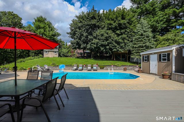 46 Westminster Drive, West Hartford, CT 06107