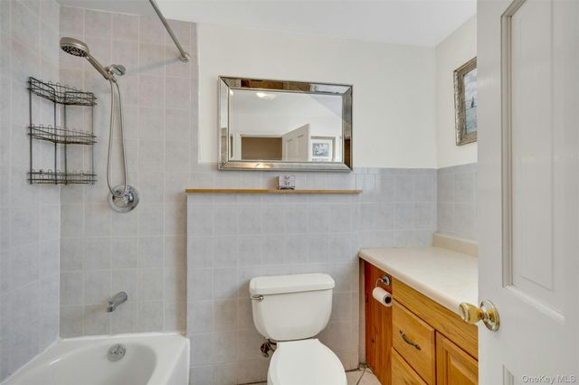 1650 Research Avenue, Bronx, NY 10465