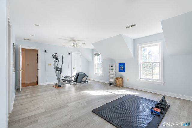 35 Coach Light Drive, Woodbury, CT 06798