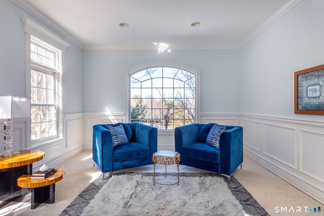 35 Coach Light Drive, Woodbury, CT 06798